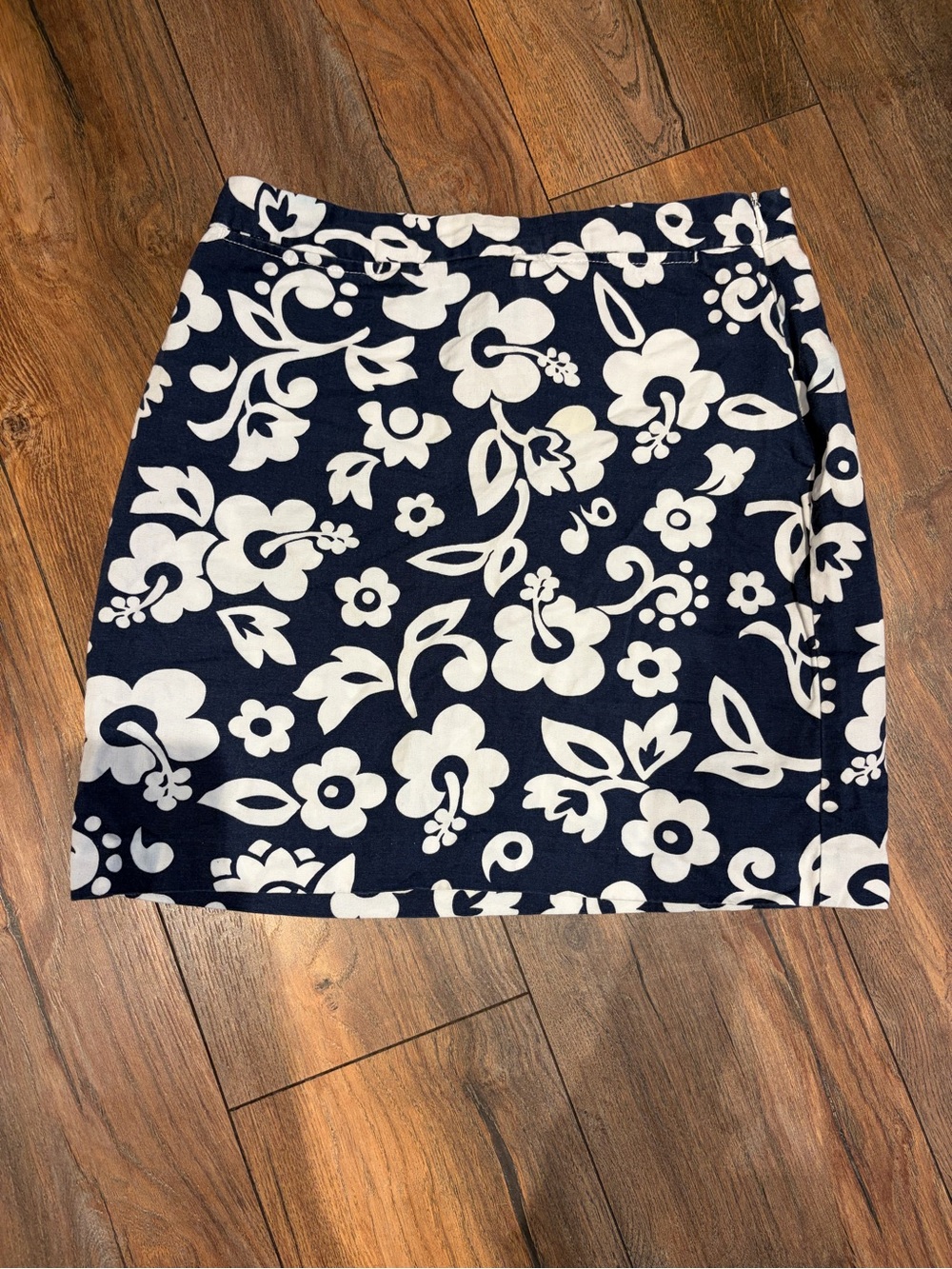 Tommy Hilfiger Women's Blue Floral 100% Cotton Skirt w/Pockets Side Zip Size 4
